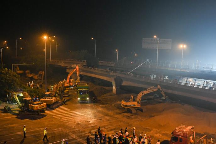 Wuxi Viaduct Collapse: Who is Responsible for Overloading?