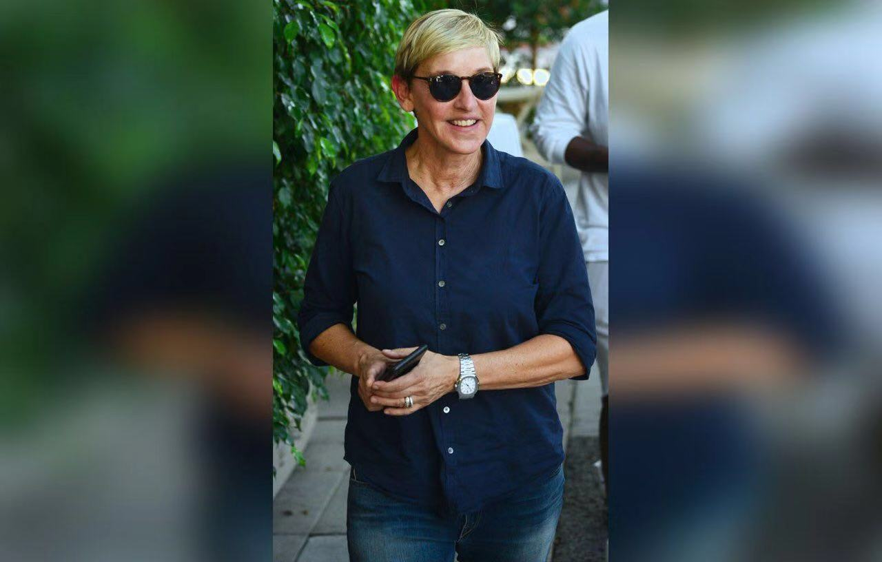 Ellen DeGeneres Saying Goodbye to Blonde briefly and Unveiling Her Silver Strands