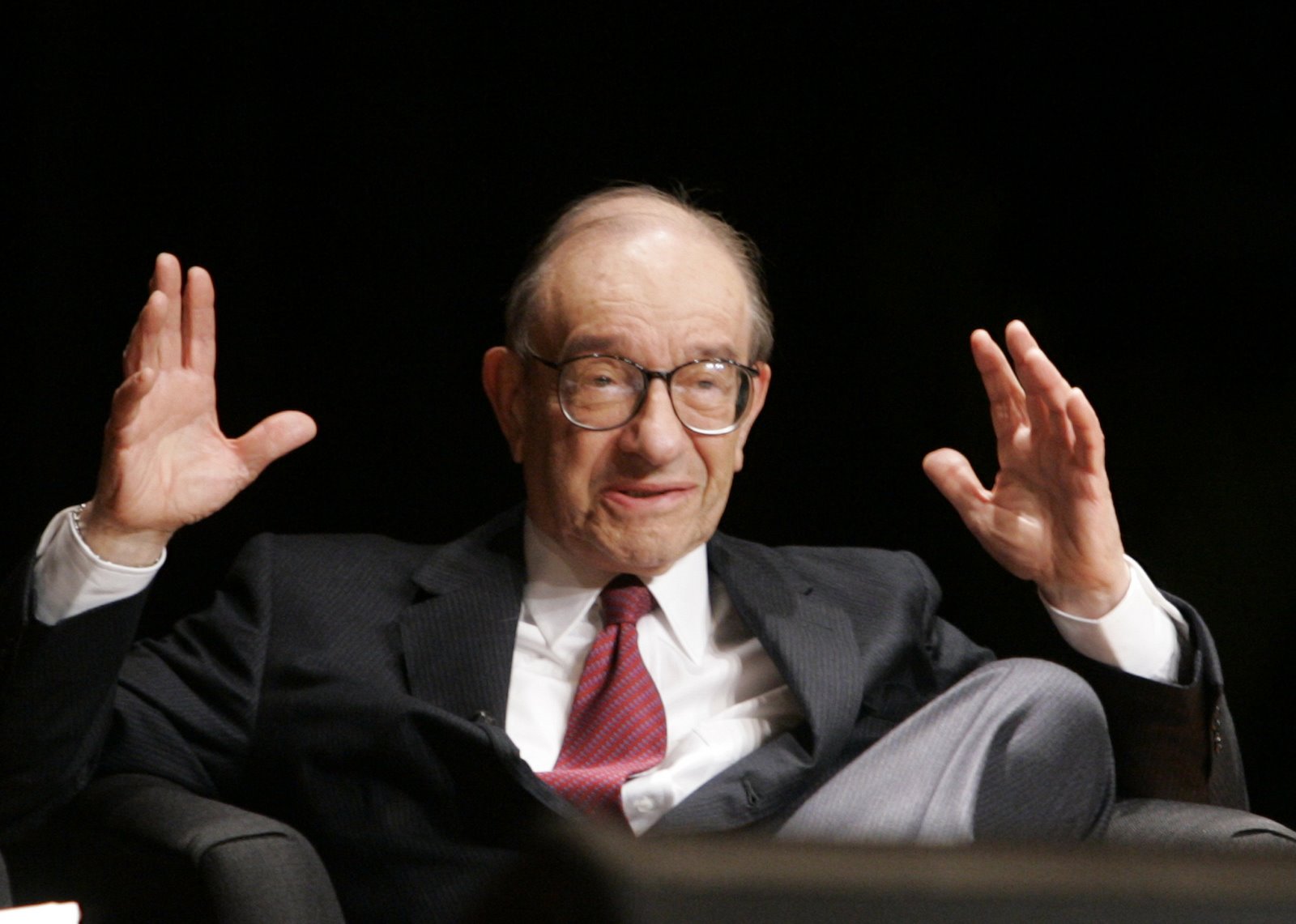 Greenspan: aging population is the root cause of global investment contraction